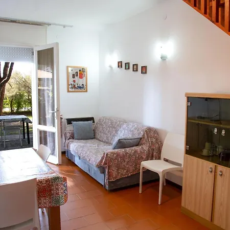 Villa Townhouse With Garden And Easy Access Eraclea Mare